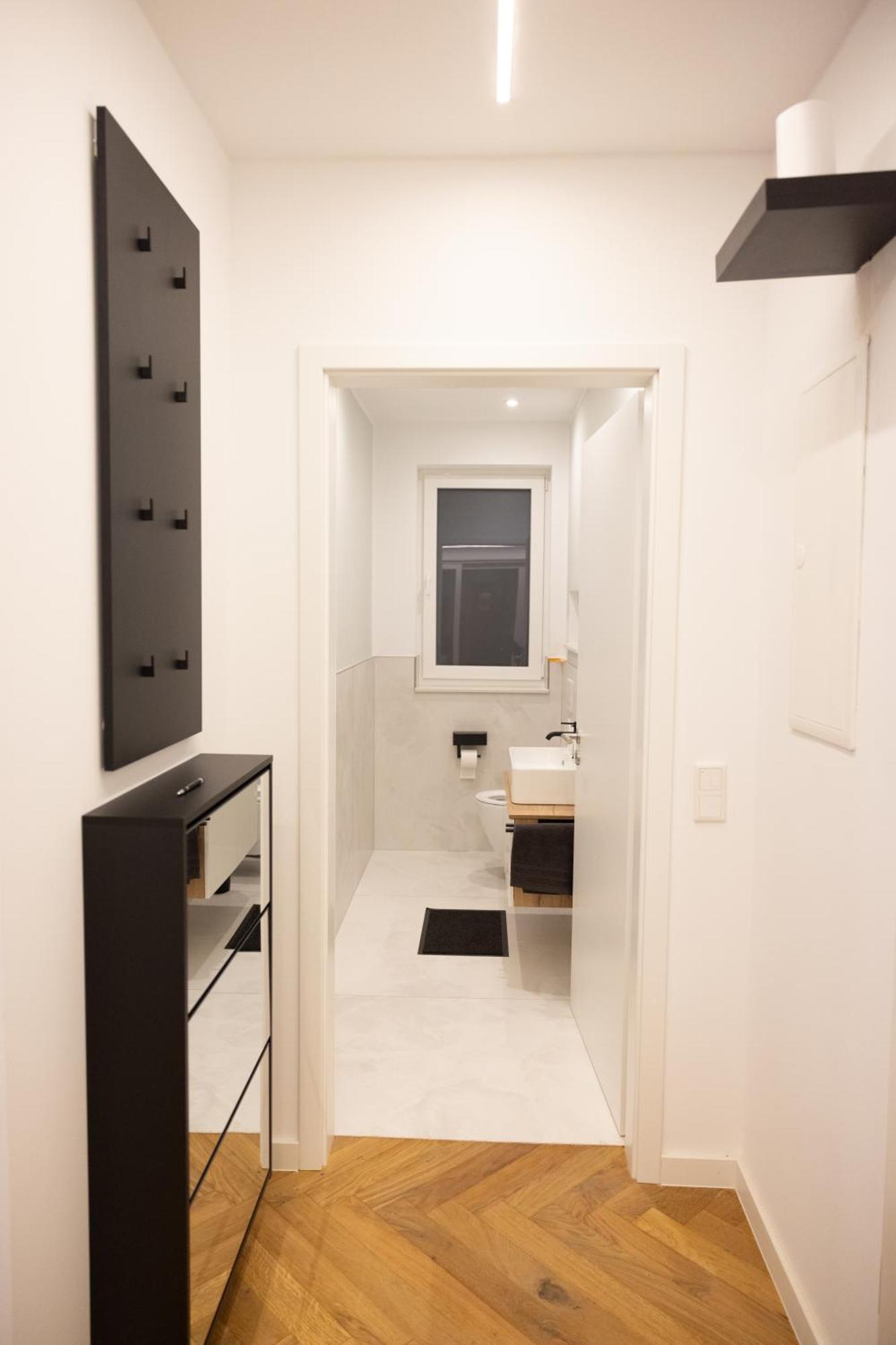 Neubau Apartment Mit Kamin Und Terrasse In Premium Lage Parkplatz Inklusive Bielefeld Esterno foto