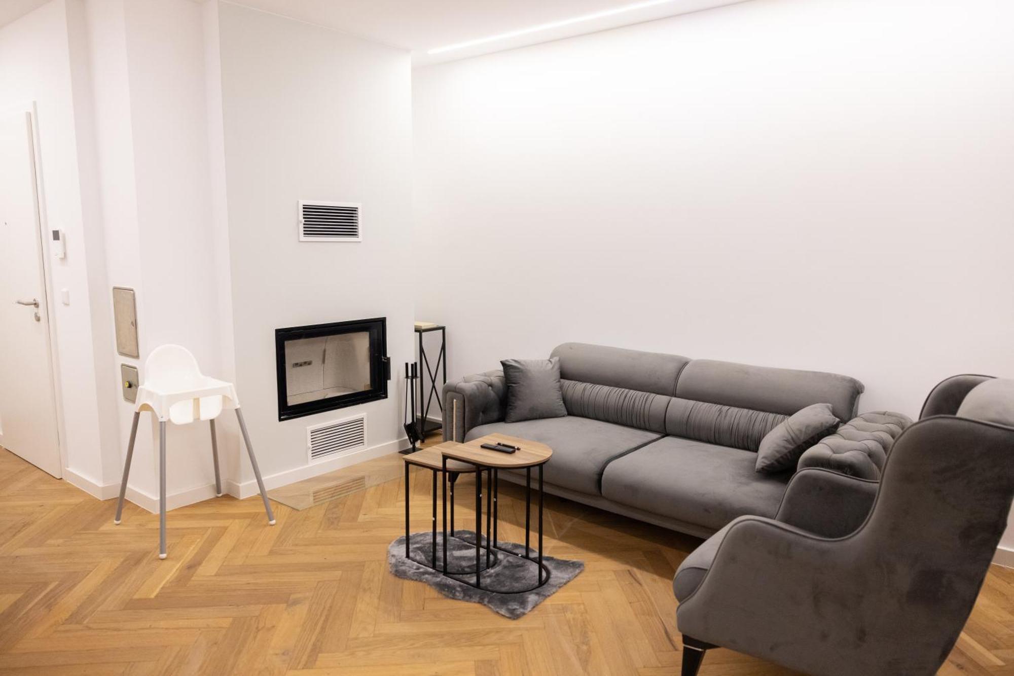 Neubau Apartment Mit Kamin Und Terrasse In Premium Lage Parkplatz Inklusive Bielefeld Esterno foto
